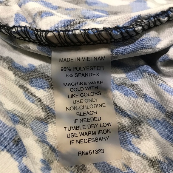 Leopard print wrap top - Picture 7 of 7